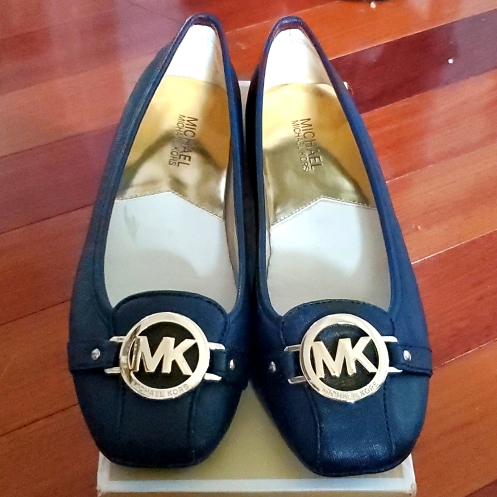 Michael Kors Fulton flat shoe